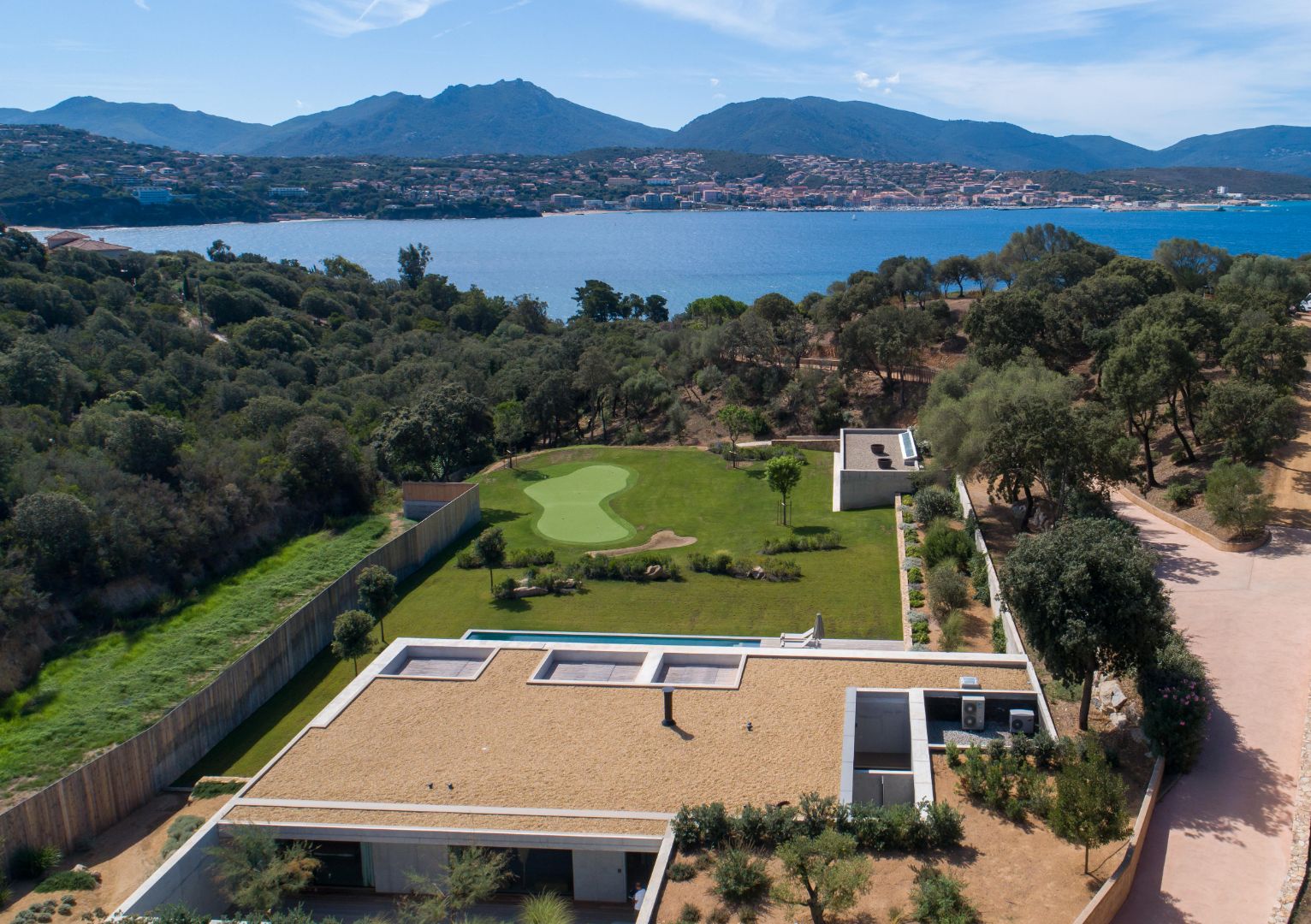 Casa Romy, une villa de luxe en Corse | Domaine Cipiniello
