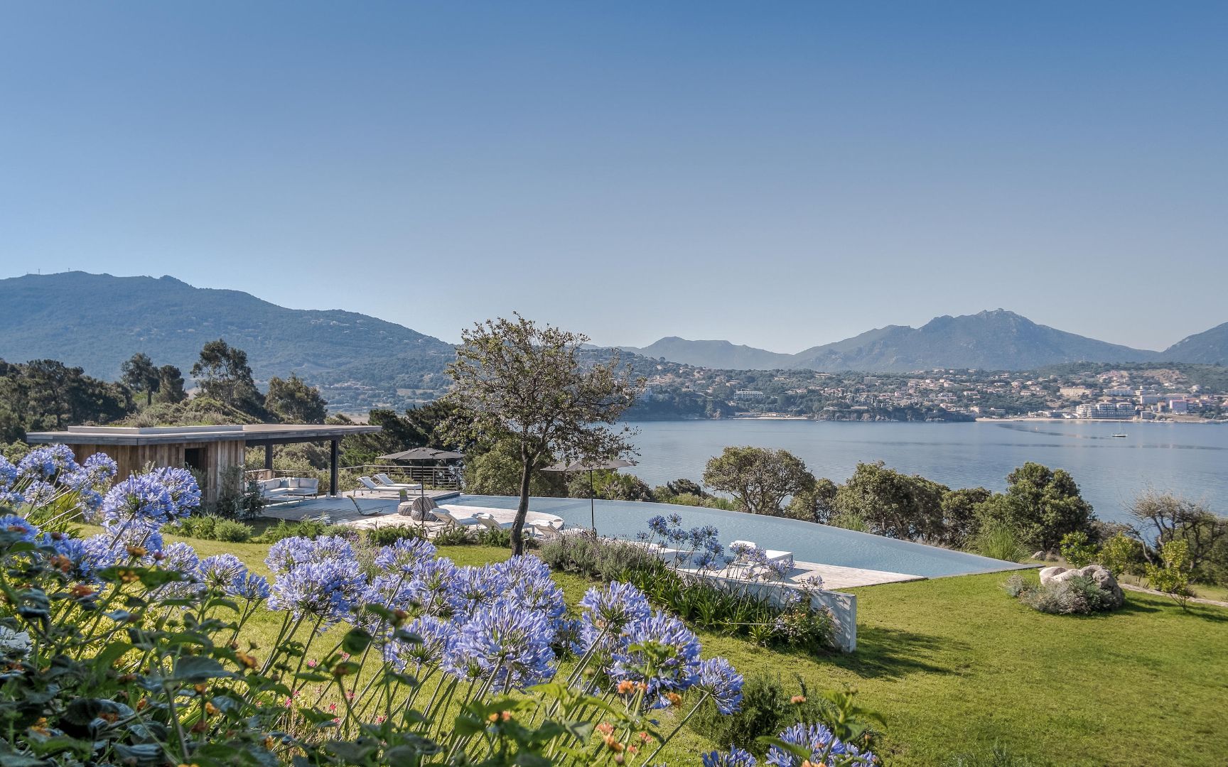 Casa Lou, villa de luxe à Olmeto | Domaine Cipiniello